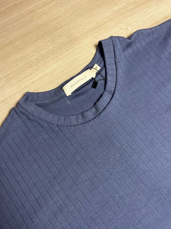 CAMISETA BERLIM MAGEFIELD