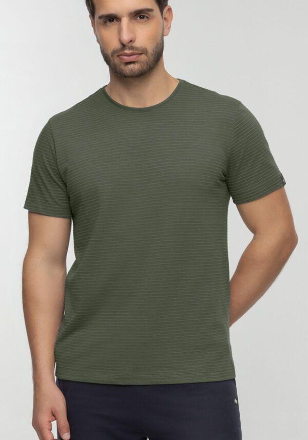 CAMISETA TEXTURIZADA LISTRADA HANGAR 33 - Image 2