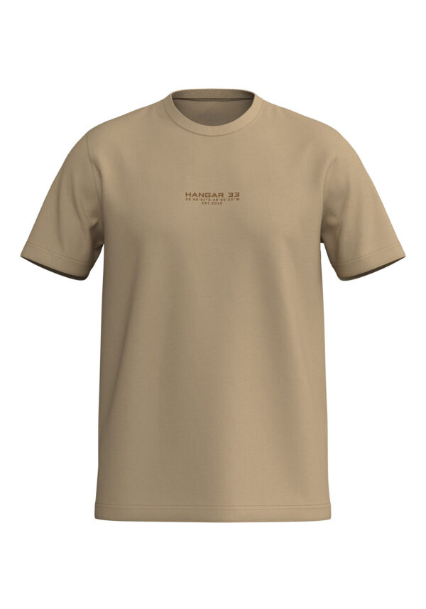 CAMISETA MALHA NATURAL ESTAMPADA HANGAR 33