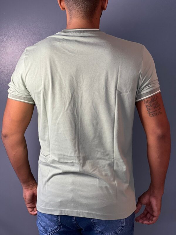 CAMISETA MALHA PELETIZADA HANGAR 33 - Image 6