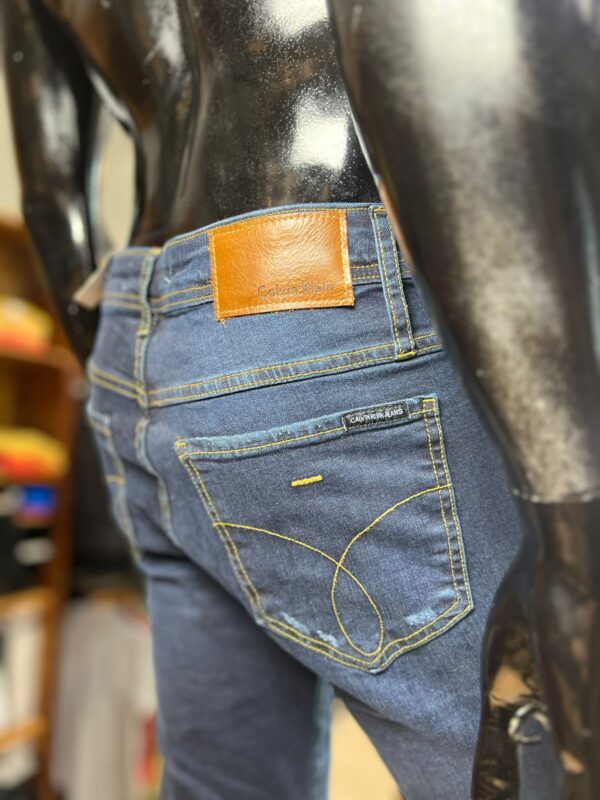 CALCA JEANS CK ESCURA - Image 3
