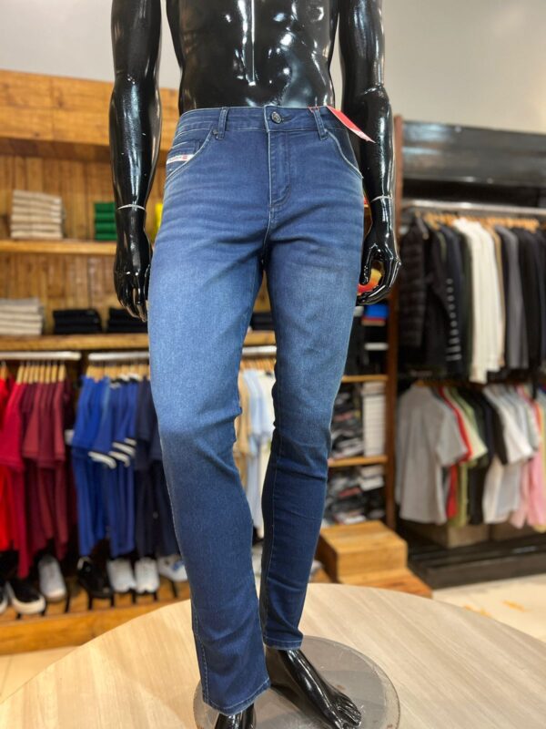 CALCA JEANS DIESEL ESCURA