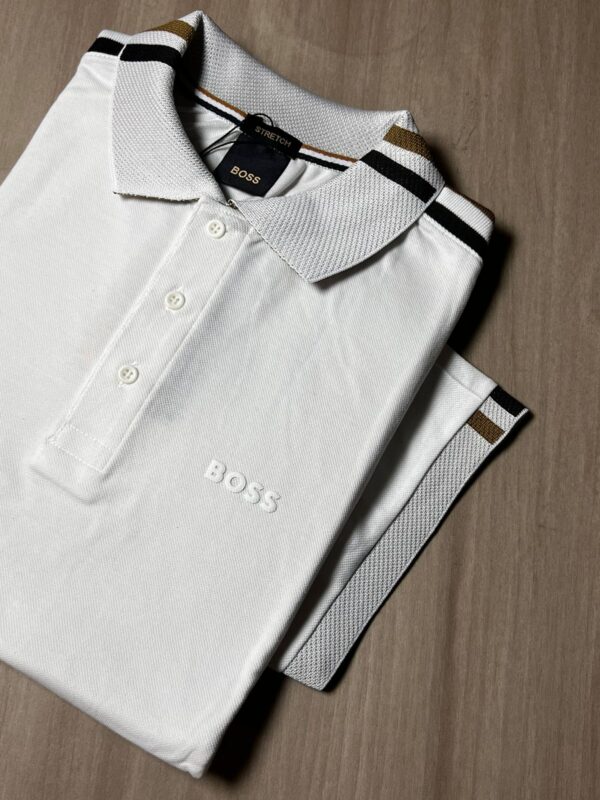POLO BOSS DETALHE OMBRO E MANGA