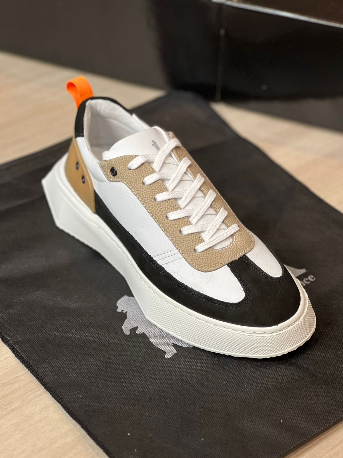 SAPATENIS SNEAKER SOLADO HOLLYWOOD